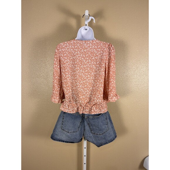 Women’s Free People Frayed Sweater Universal Threads Shorts Peach Floral Print - Picture 6 of 10